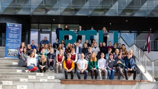 Ceturto reizi Latvijas vidusskolēni spēkosies zināšanām inženierzinātnēs, dabaszinātnēs un medicīnā
