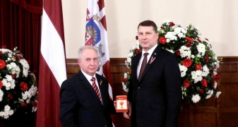 On the Proclamation Day of the Republic of Latvia, RTU Professor Konstantin Didenko receives the Cross of Recognition