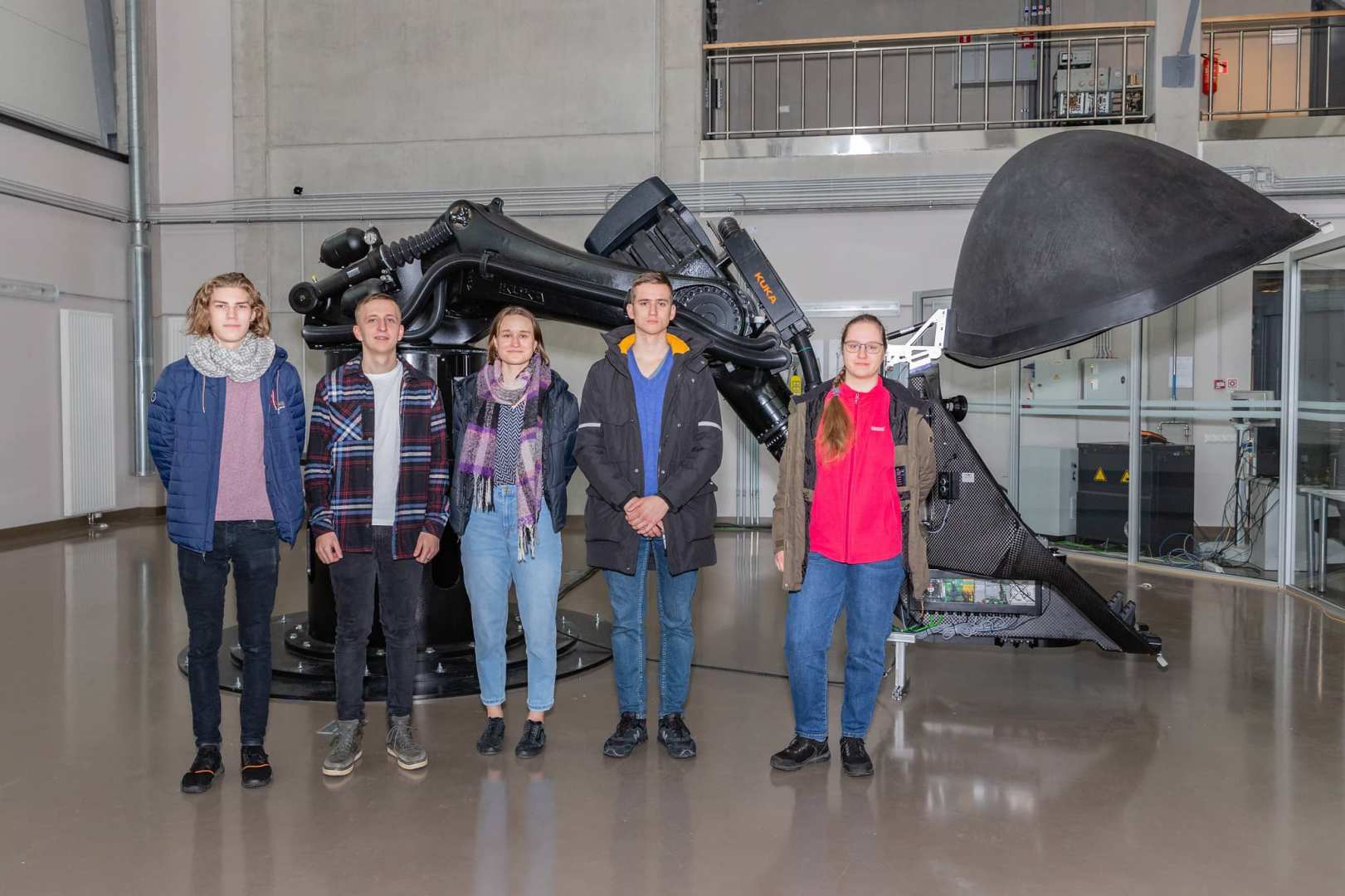 Pieci Latvijas vidusskolēni dodas ēnot RTU zinātniekus CERN