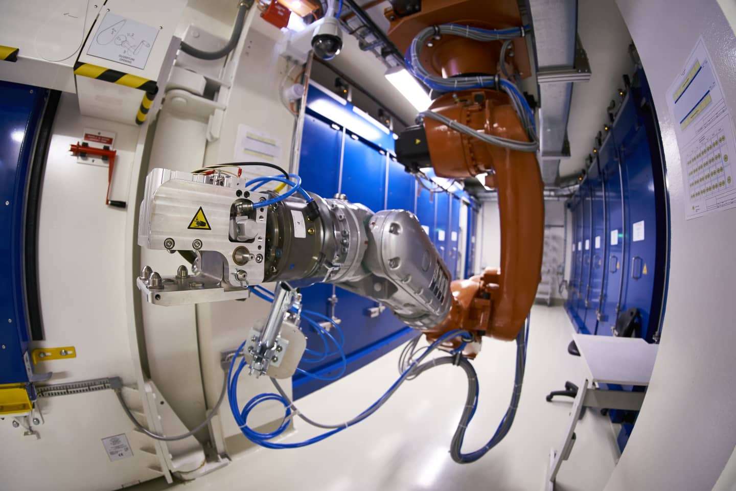 RTU zinātnieki CERN projektā izstrādās nanodozimetrus vēža terapijā izmantojamā starojuma mērīšanai