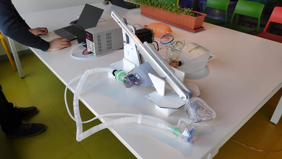 48 hr automated lung fan prototype has been created helping in the struggle with Covid-19