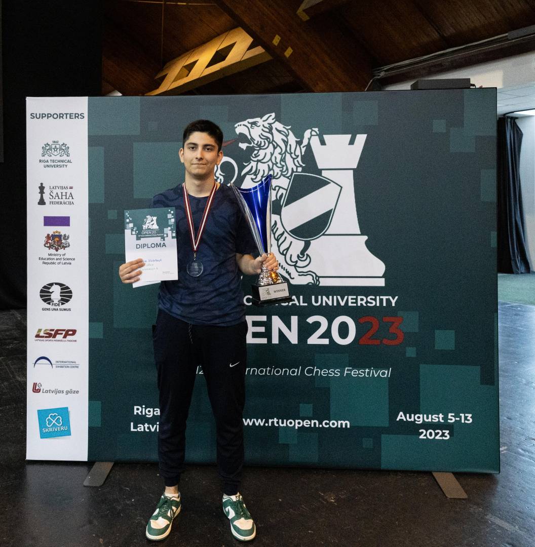 «RTU Open 2023» uzvar astoņpadsmitgadīgs šaha meistars no Norvēģijas Elham Abdrlauf