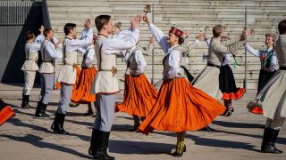 «Vektors» dejos Baltijas valstu deju kolektīvu koncertā
