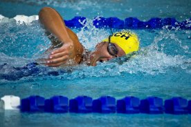 RTU sportisti plūc laurus Rīgas atklātajā čempionātā peldēšanā