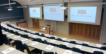 RBS auditorija iekļuvusi Eiropas labāko audiovizuālā komunikācijas aprīkojuma projektu balvas finālā