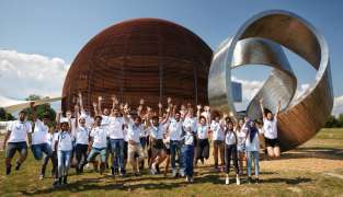 Latvijas studenti aicināti pieteikties CERN vasaras skolai