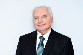 RTU profesora Jāņa Grundspeņķa ieguldījums valsts izaugsmes veicināšanā novērtēts ar Atzinības krustu
