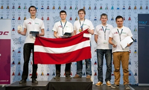 RTU studenti, pārstāvot Latviju, triumfē Eiropas robotikas čempionātā